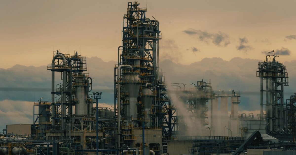 Venezuela through the lens of Resource curse theory: Prospects for ...